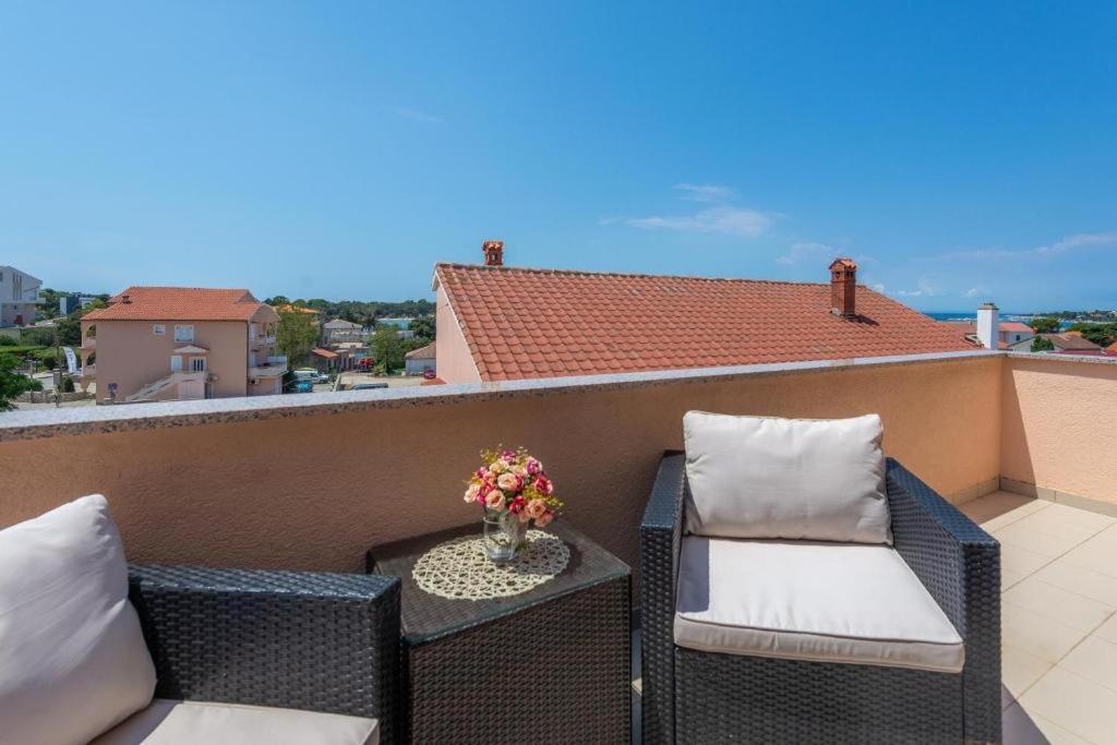 Apartments Niko نوفاليا المظهر الخارجي الصورة